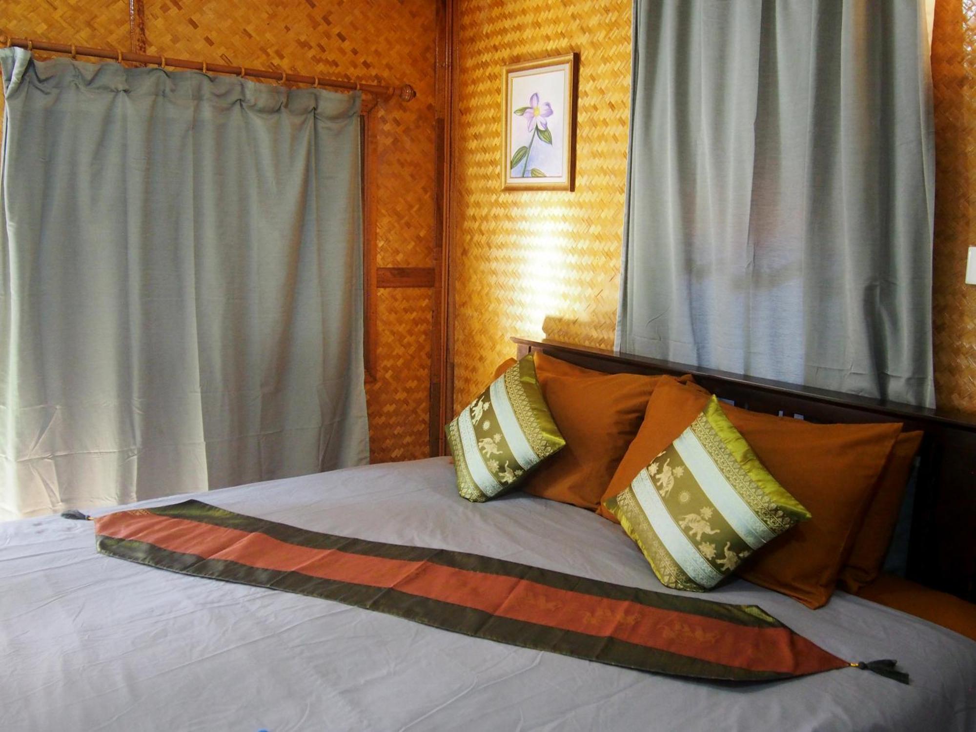 Coco Beach Bungalows Koh Lipe Room photo