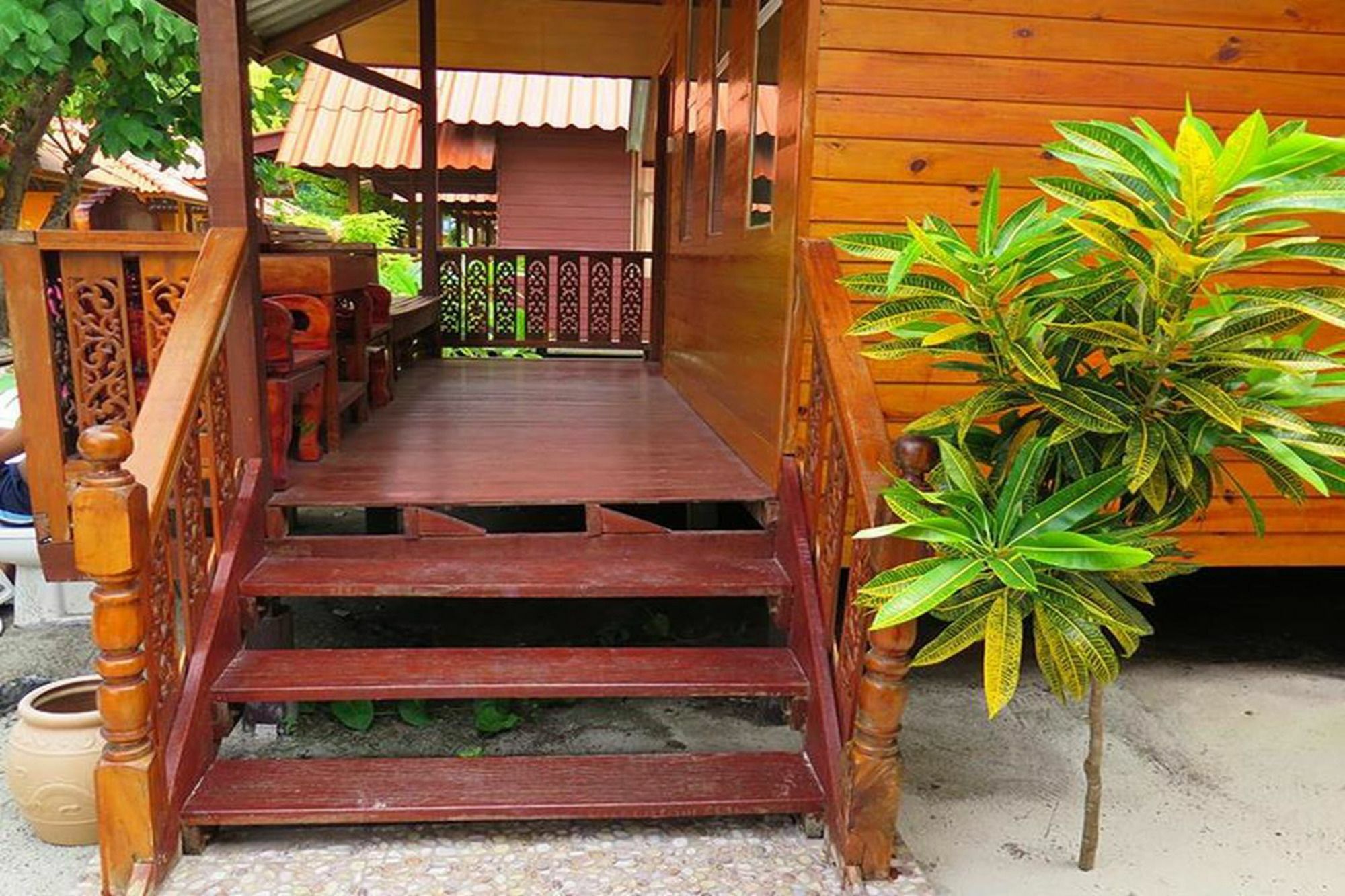 Coco Beach Bungalows Koh Lipe Exterior photo
