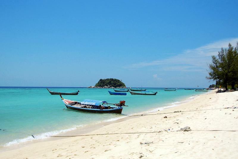 Coco Beach Bungalows Koh Lipe Exterior photo